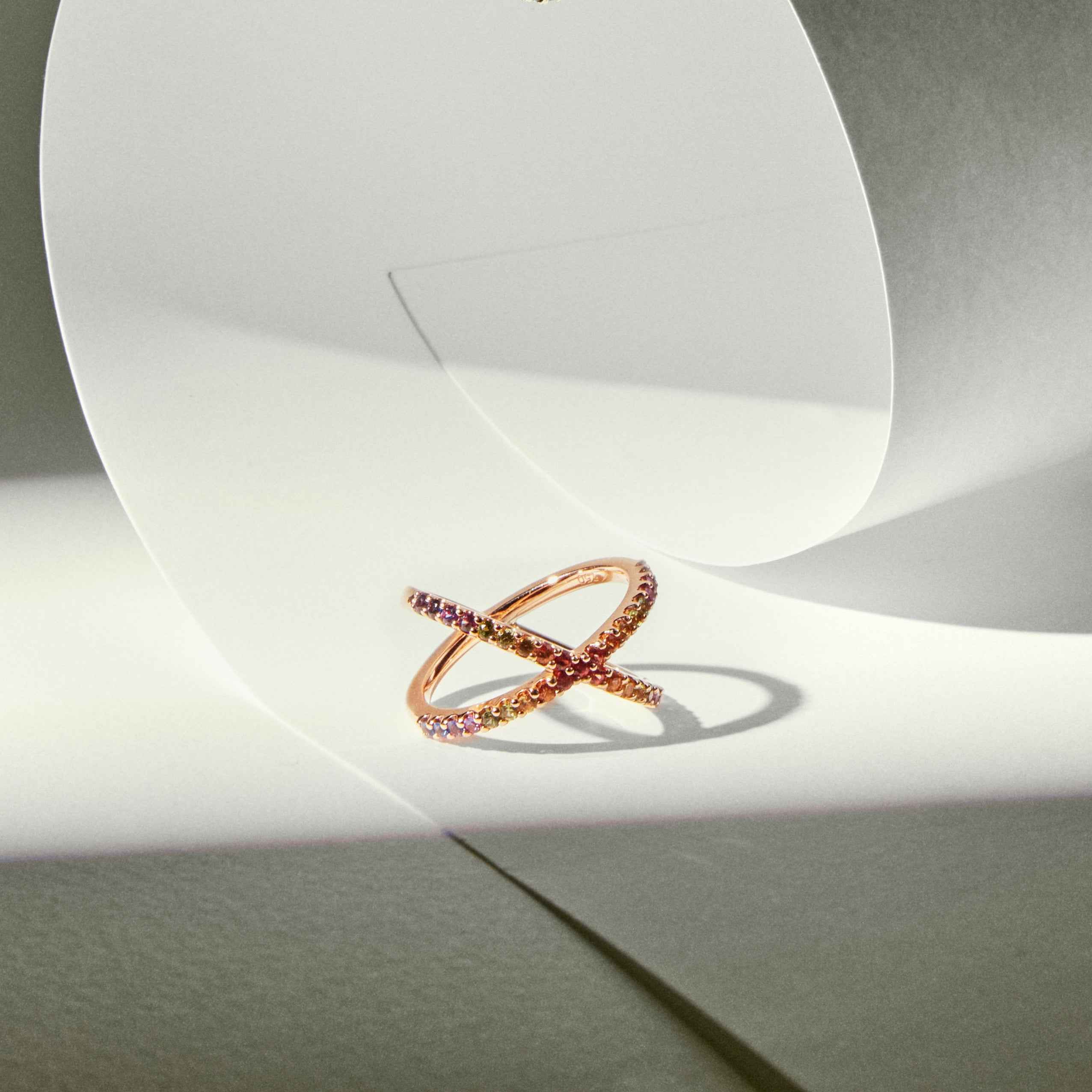 KATIA Classic Rainbow Sapphire Ring