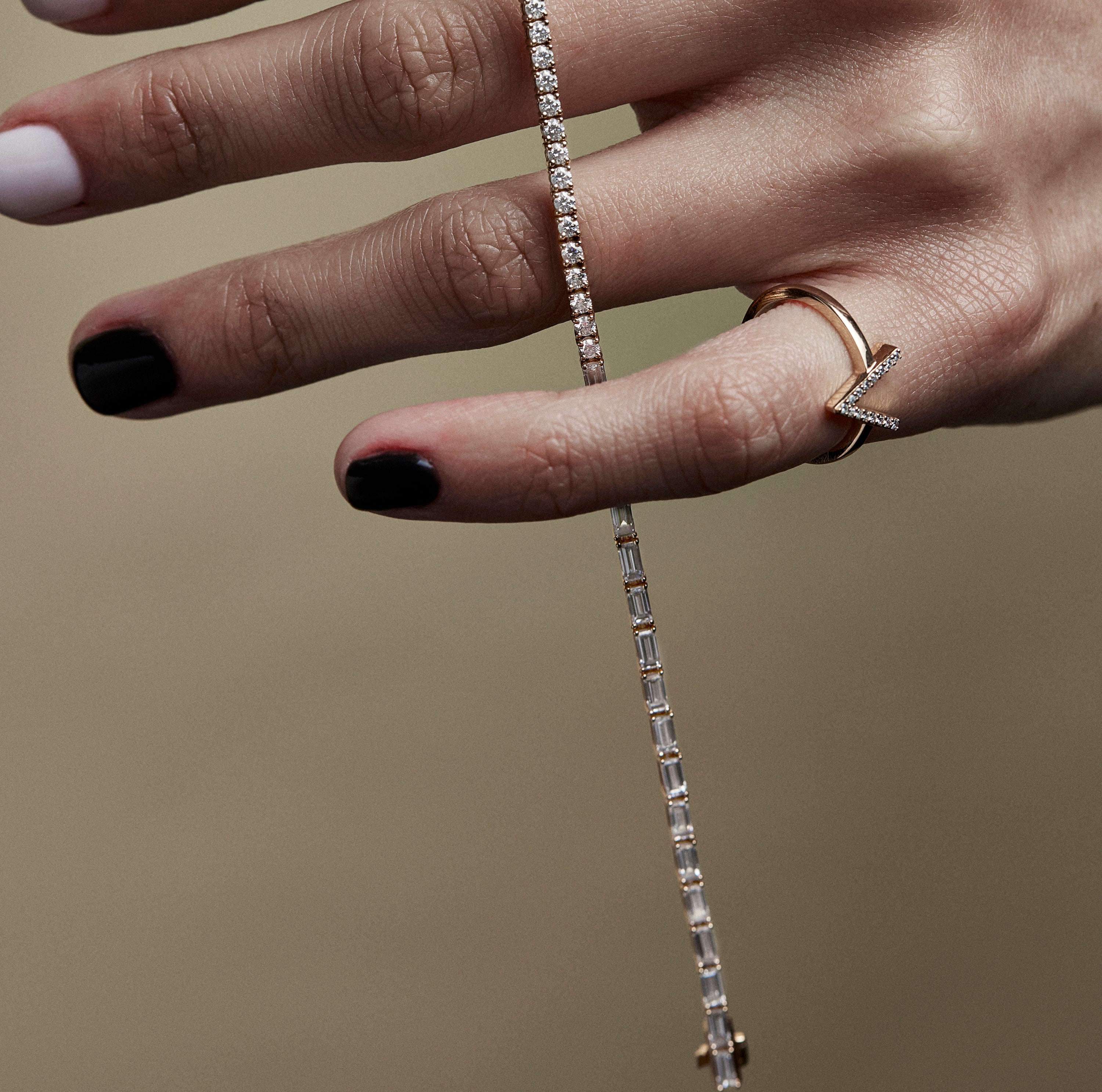 AMALFI Line Grande Diamond Tennis Bracelet