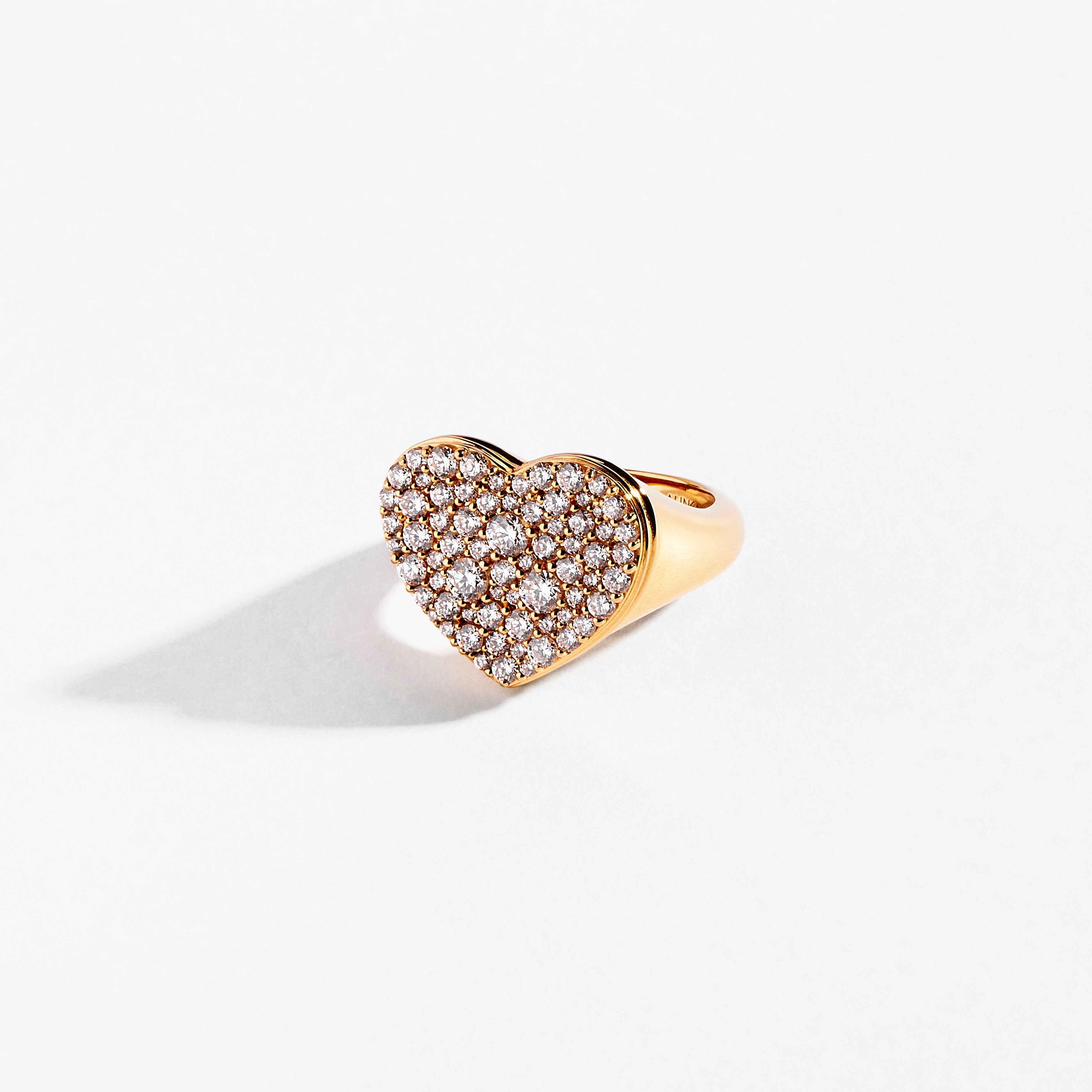 CAVIAR HEART Diamond Ring