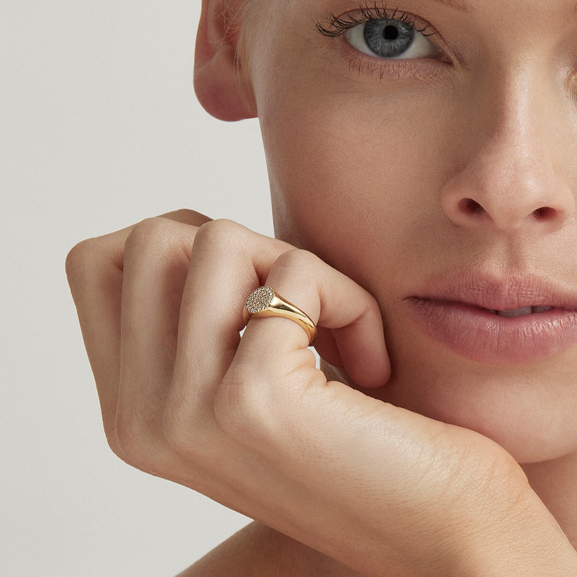 SIGNET Diamond Ring