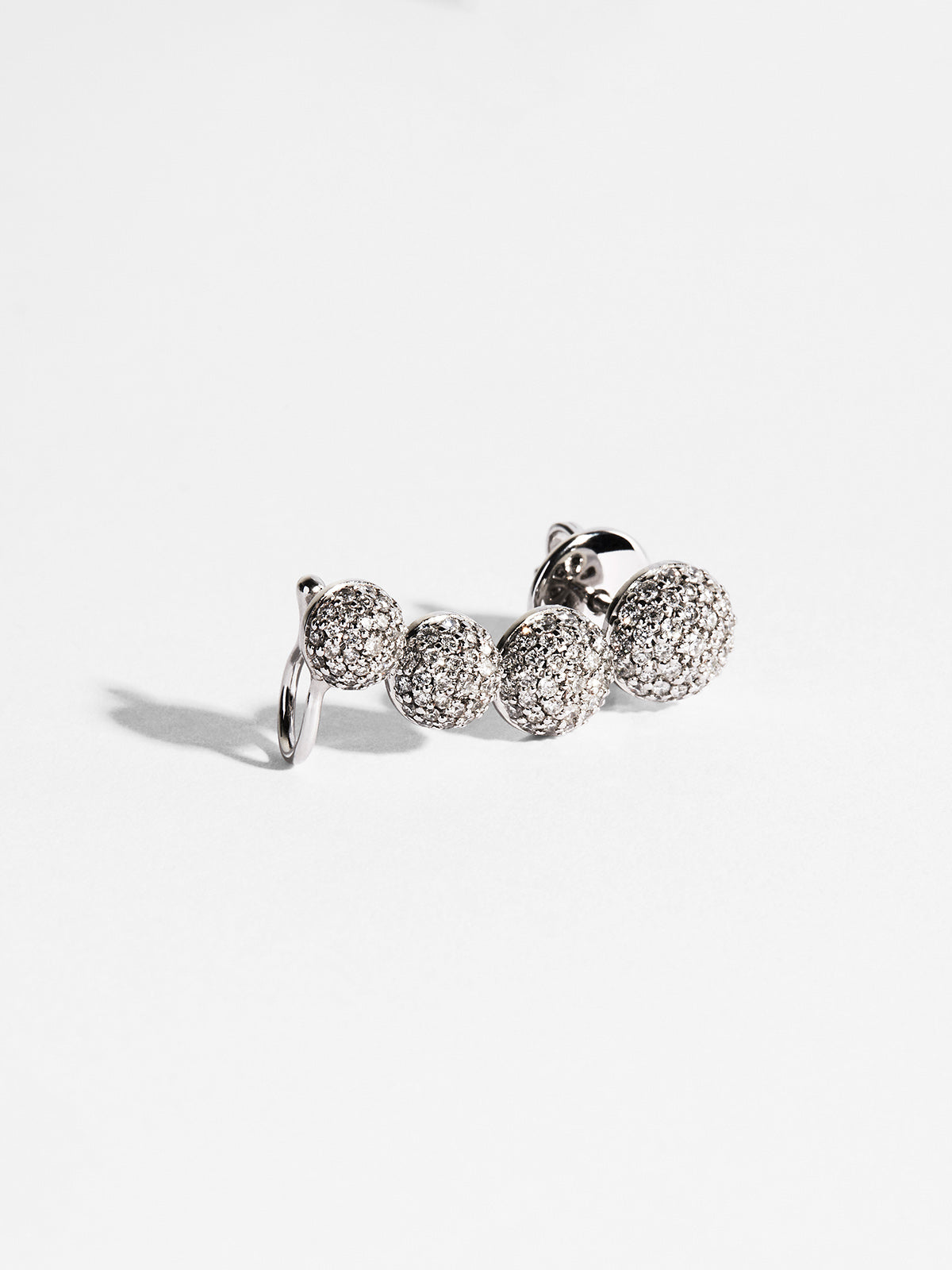 BLACK CAVIAR White Diamond Ear Cuff Single