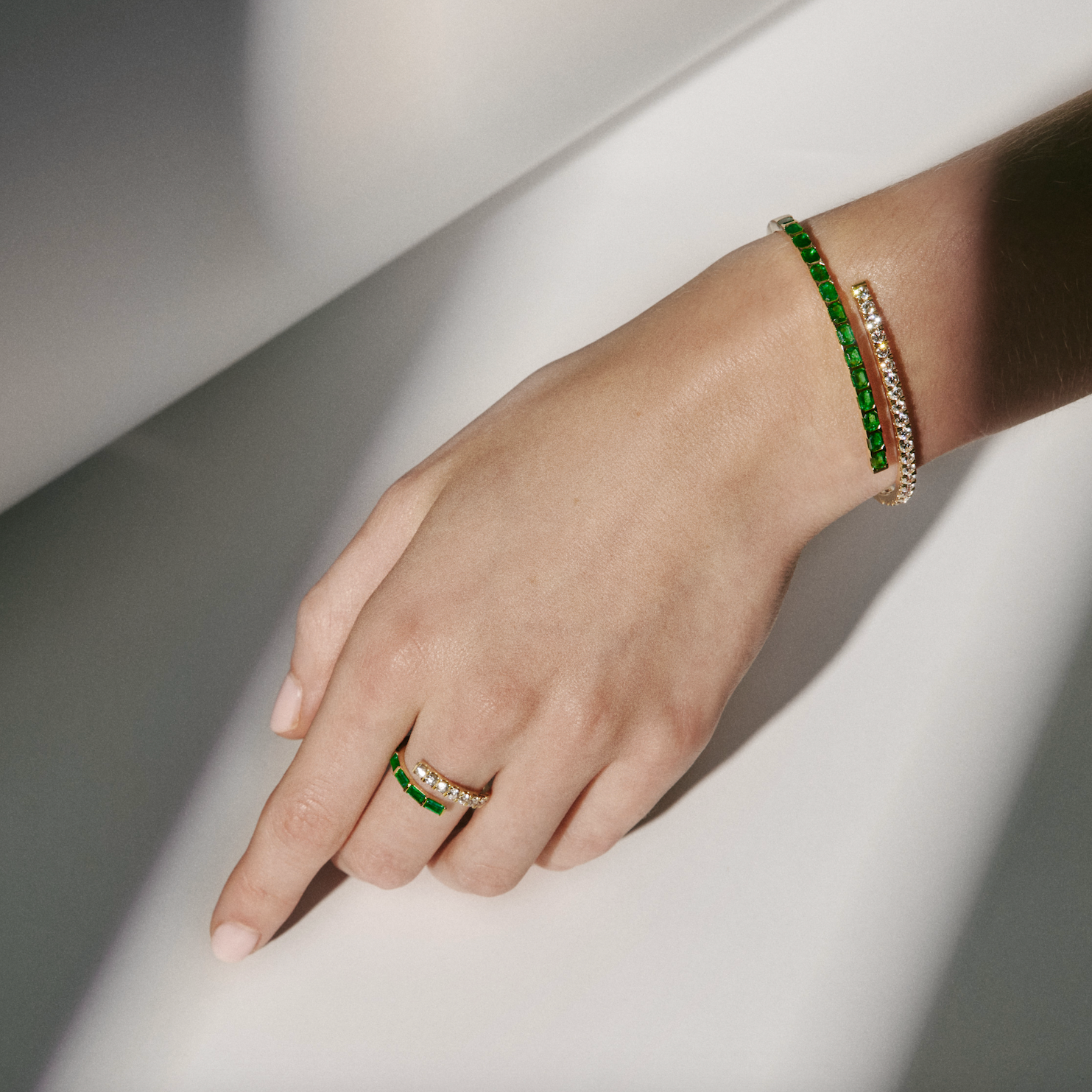 ECLIPSE Grande Baguette Emerald and Diamond Ring