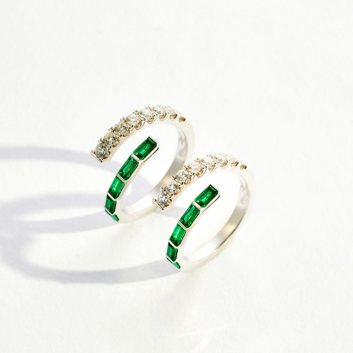 ECLIPSE Grande Baguette Emerald and Diamond Ring