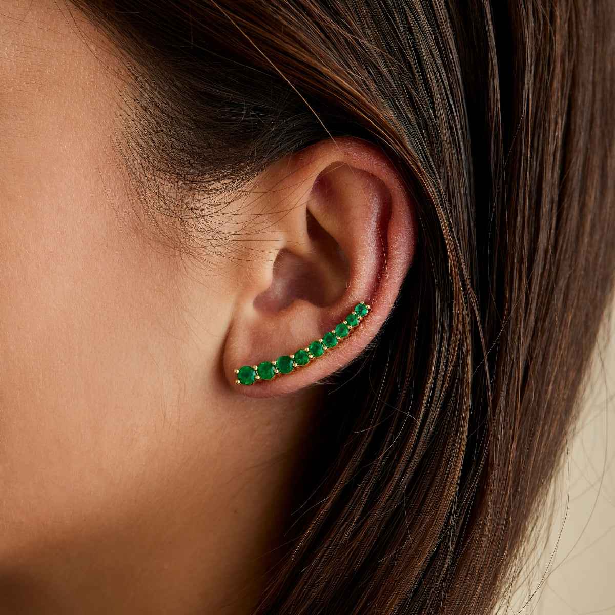 DASHA Emerald Large Ear Cuff Single