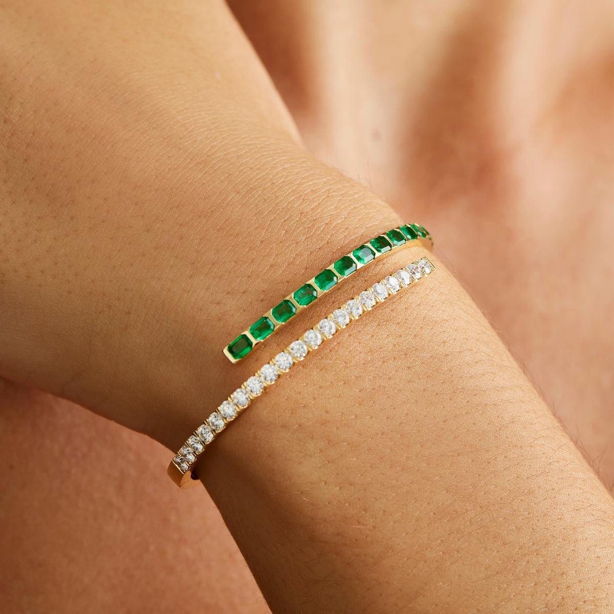 ECLIPSE Emerald and Diamond Bangle