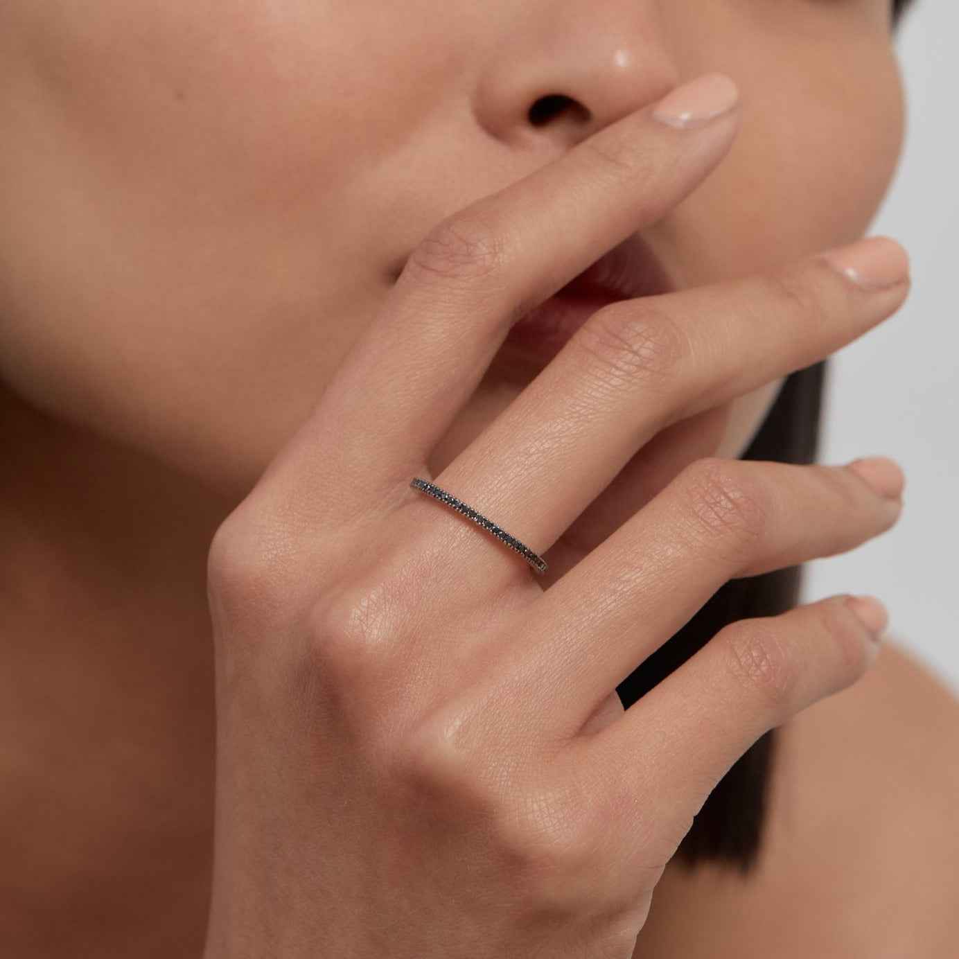 ETERNITY Full Surround Black Diamond Ring