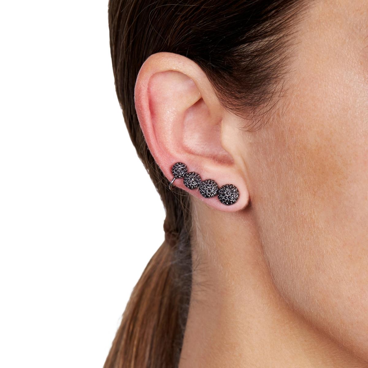 BLACK CAVIAR Black Diamond Ear Cuff Single