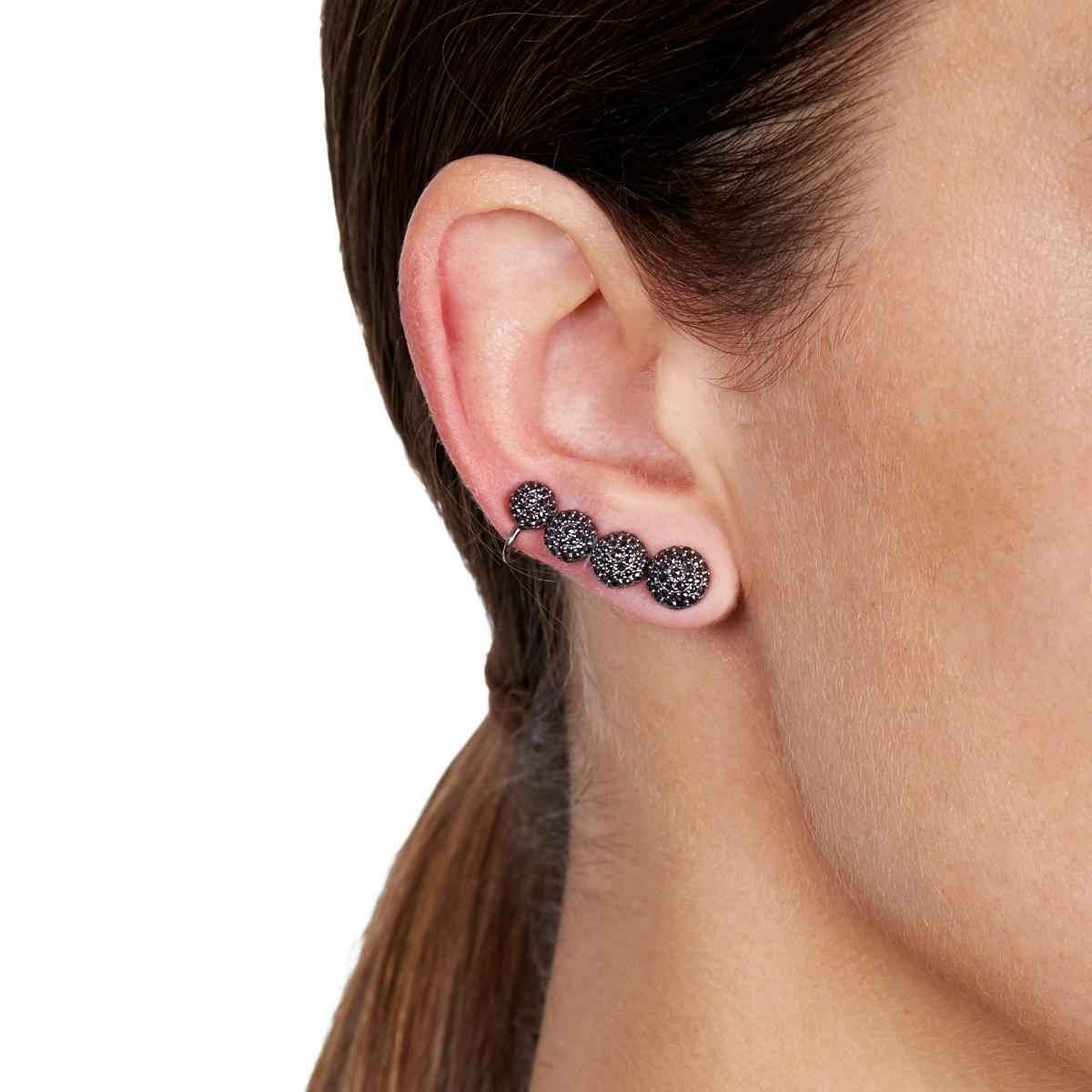 BLACK CAVIAR Black Diamond Ear Cuff Single