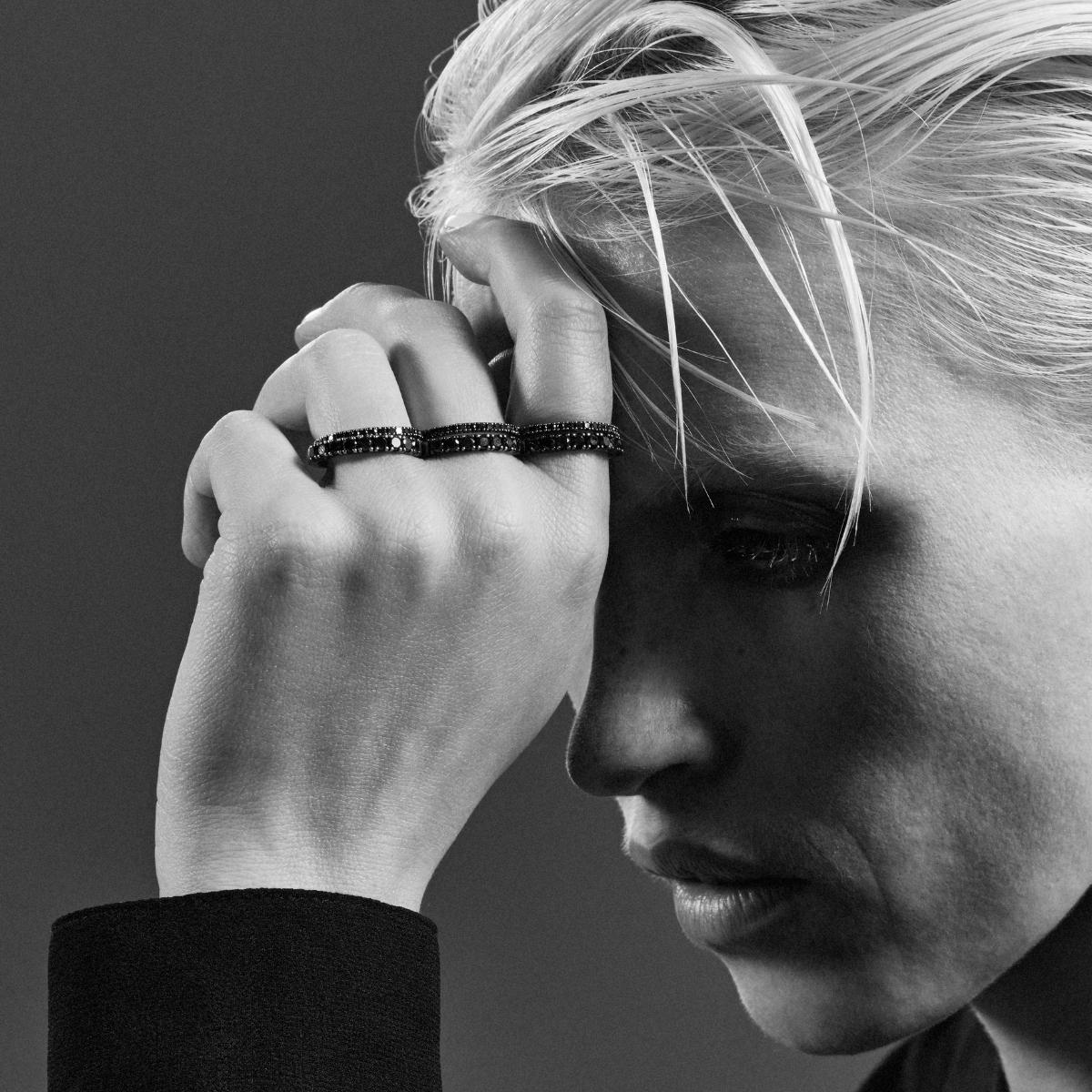 CLOUD Superfine Black Diamond Ring