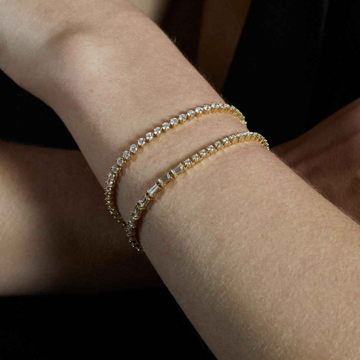 EVA LINE Diamond Tennis Bracelet