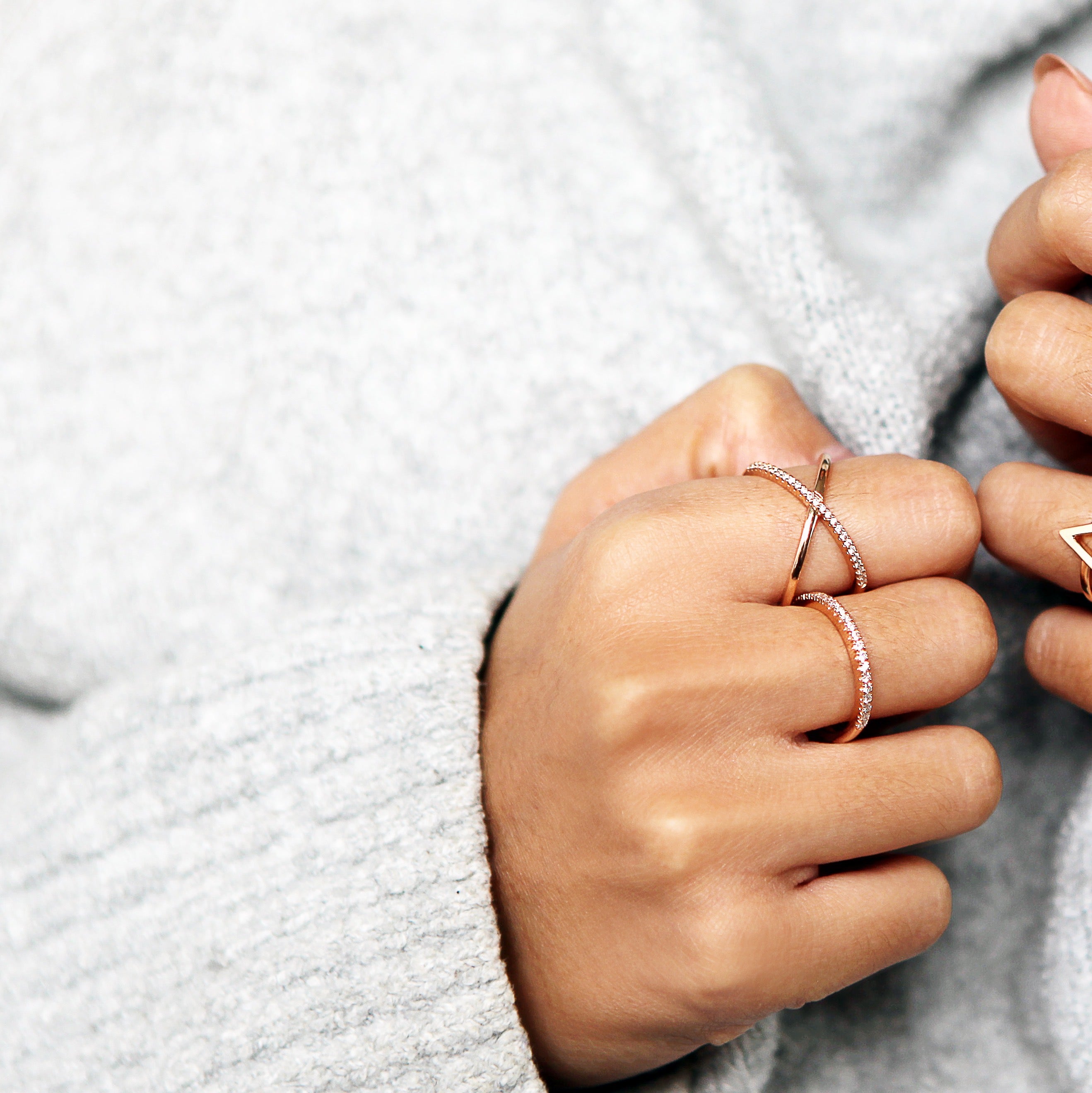 KATIA Superfine Single Diamond Ring