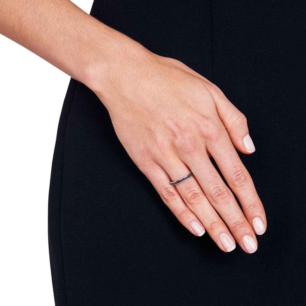 TANIA Full Surround Black Diamond Ring