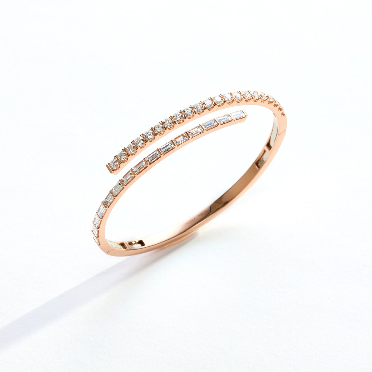 ECLIPSE Diamond Bangle