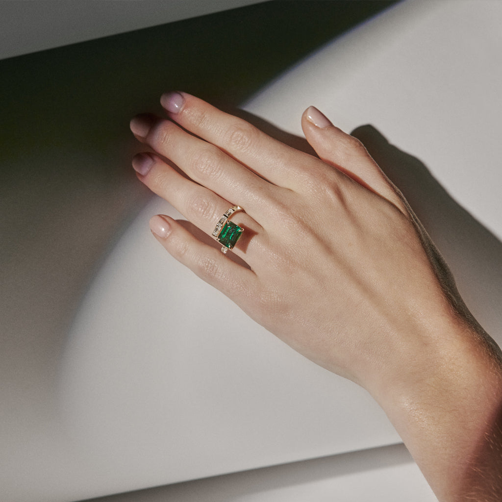 ECLIPSE Green Emerald &amp; Diamond Ring