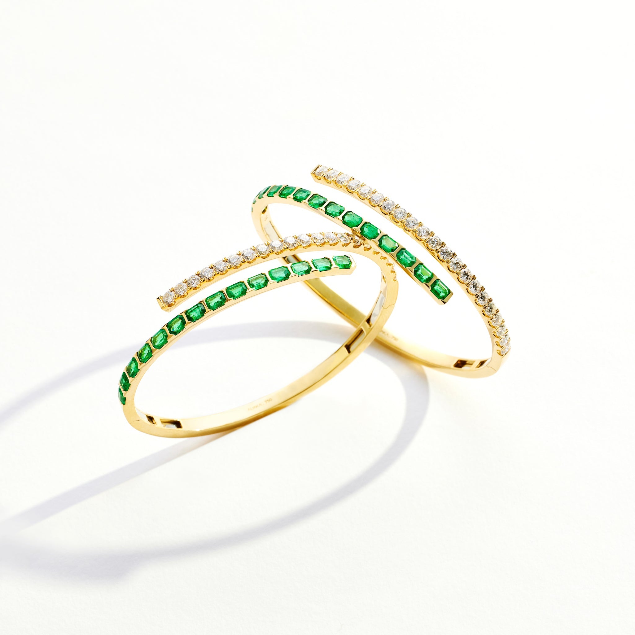 ECLIPSE Emerald and Diamond Bangle