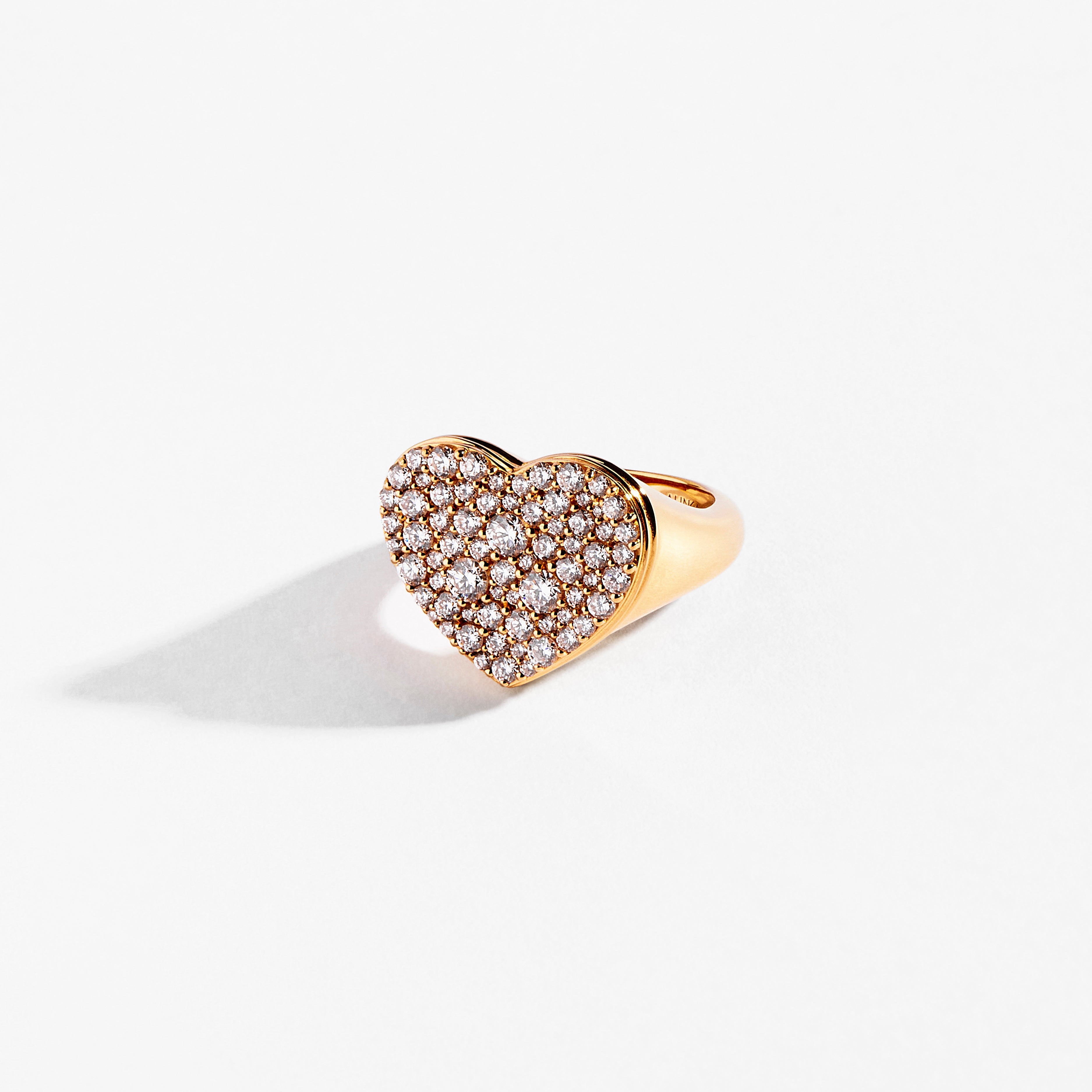 CAVIAR HEART Diamond Ring