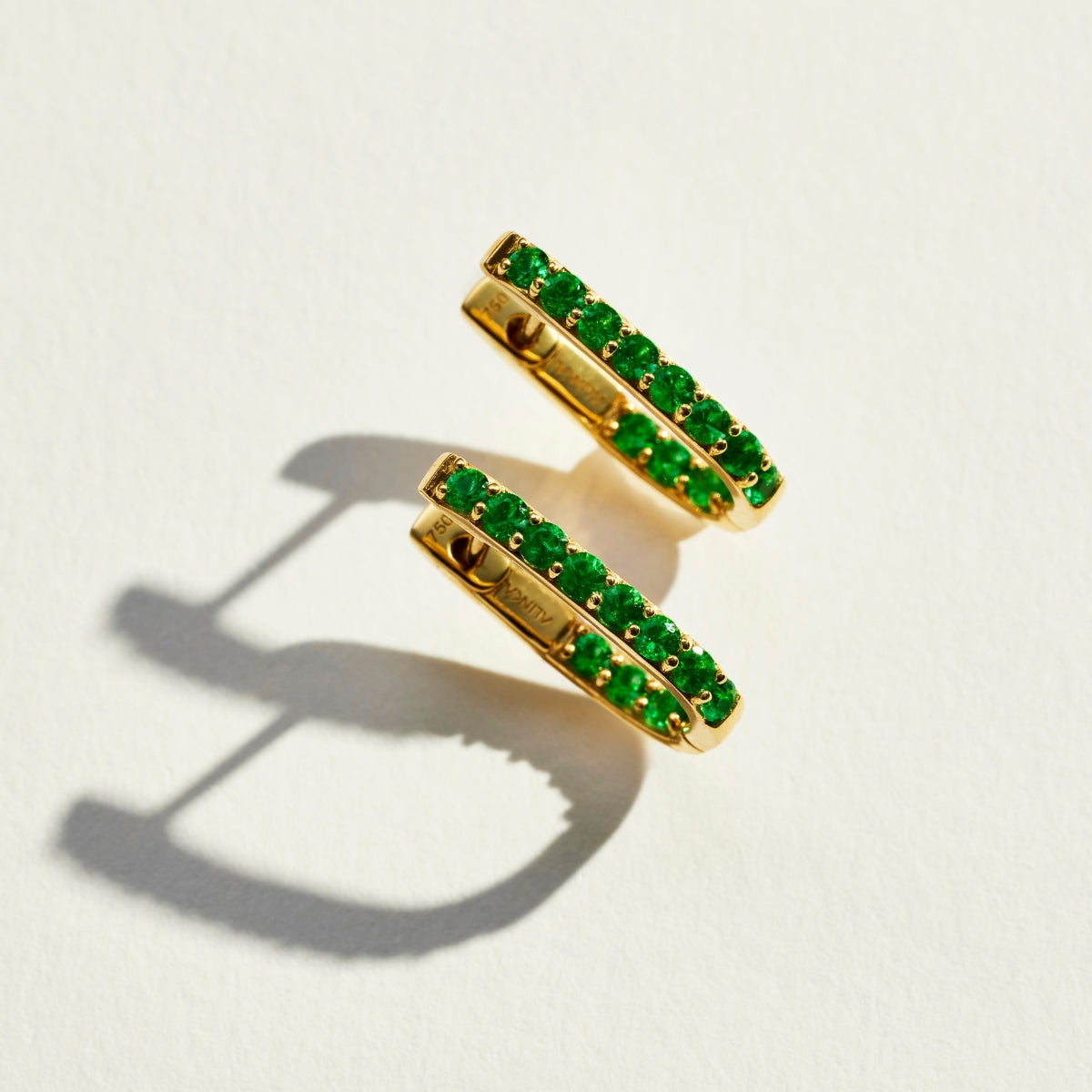 Emerald LINKA mini earrings